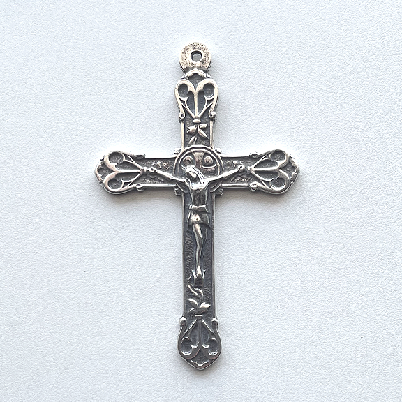 Crucifix, Elegant Details