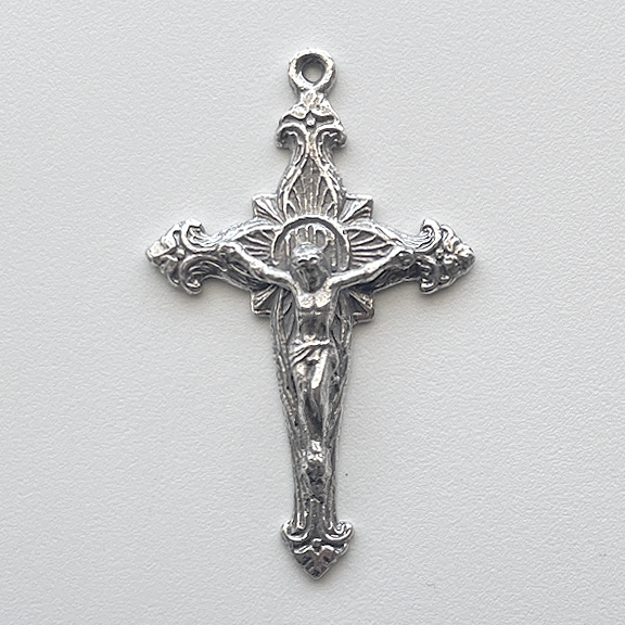 T1409 Crucifix, Ferns and Flowers