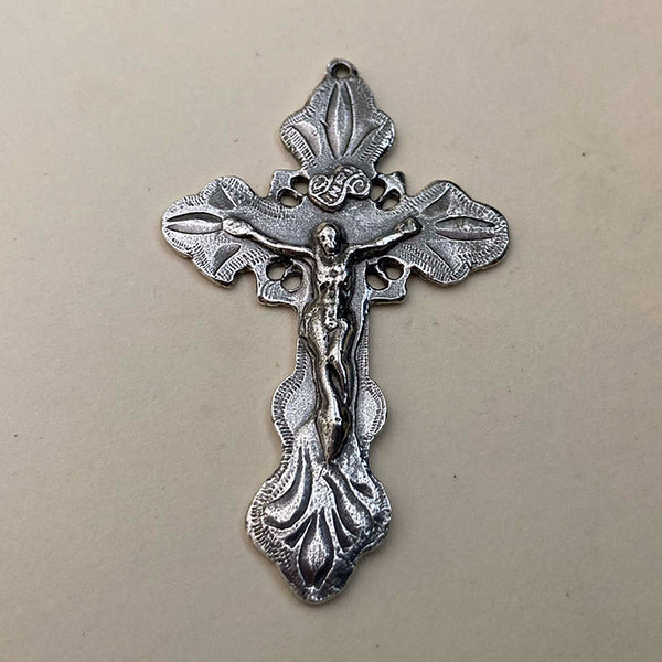Crucifix, Philippines
