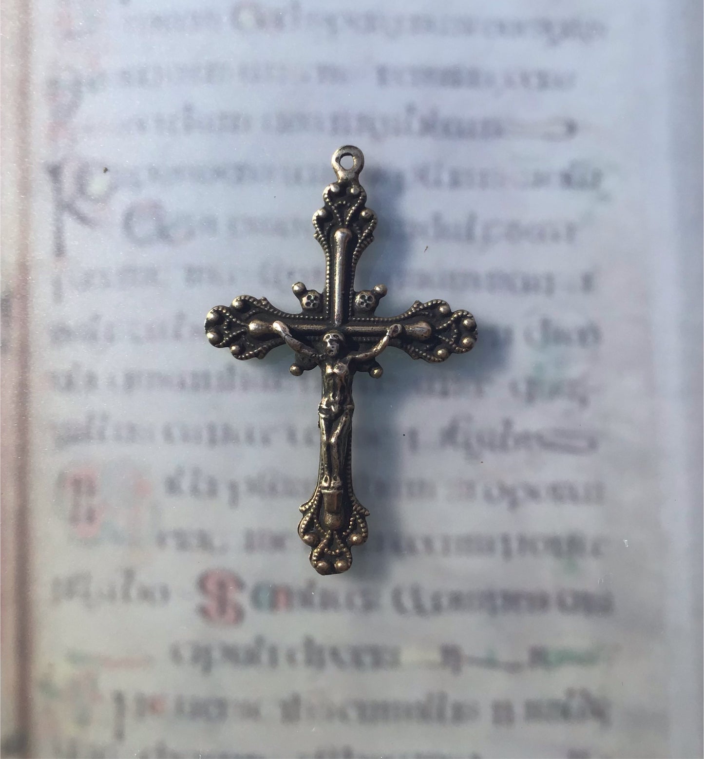 Crucifix, So Pretty