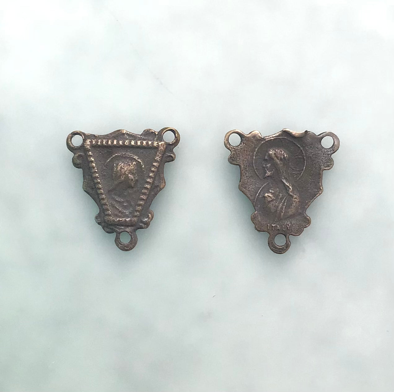 Center, Triangle