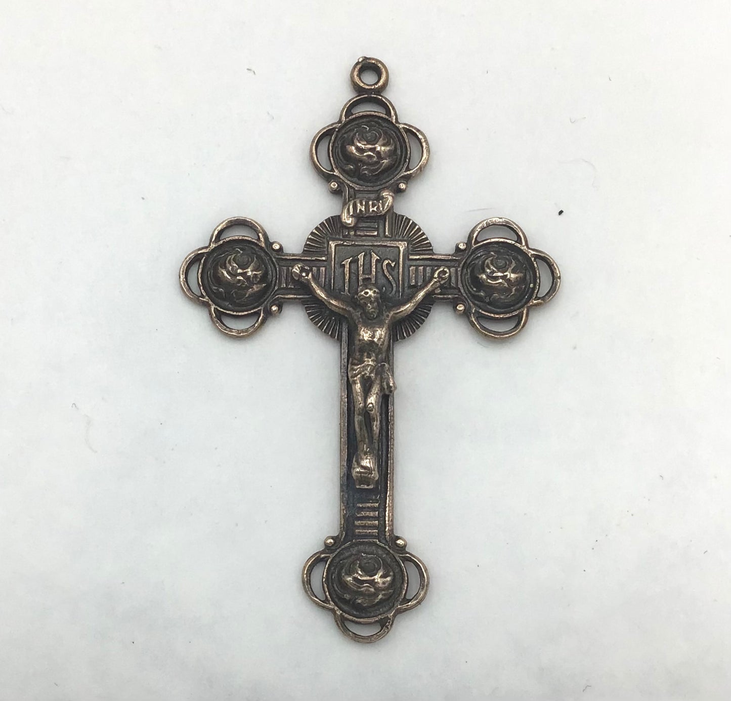 Crucifix, Four Roses Crucifix