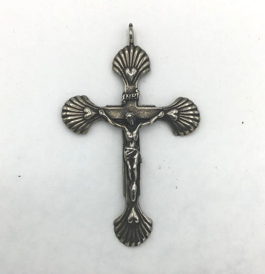 Crucifix, Shell with Hearts -601