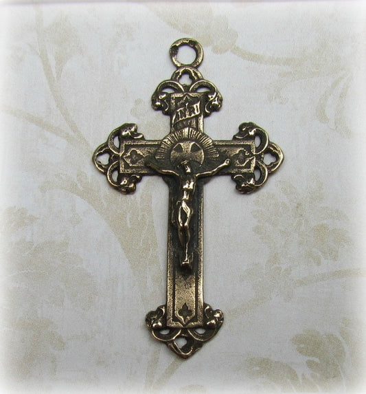Crucifix, Elegant crucifix -1042