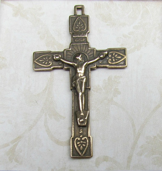 Crucifix, Square Ends Crucifix -1168