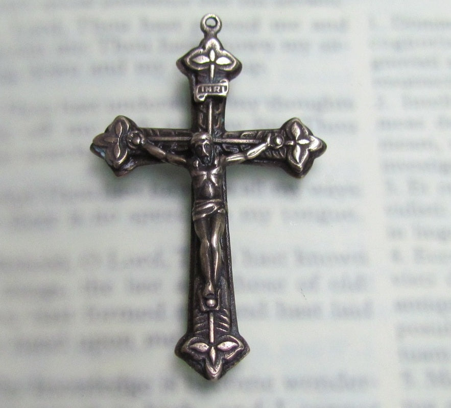 Crucifix, Three Leaf Crucifix