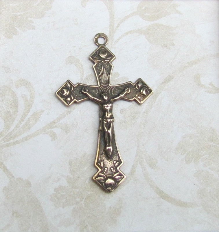 Crucifix, Rose Points