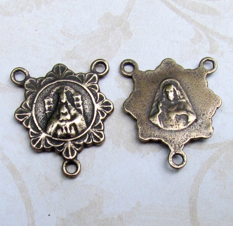 Center, Mary Points