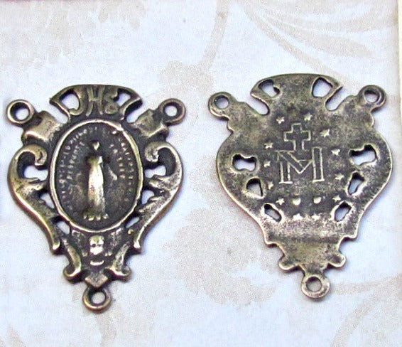 Center, Ornate Miraculous