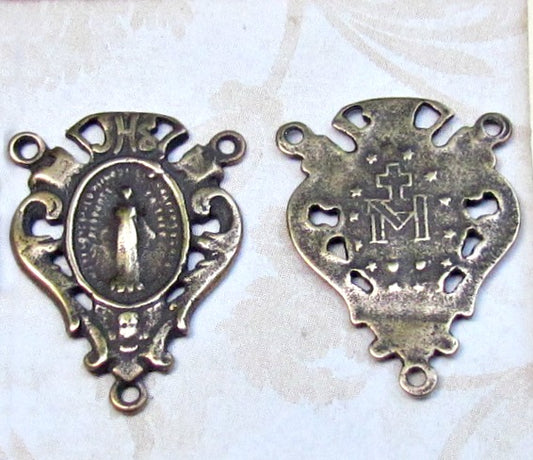 Center, Ornate Miraculous -609