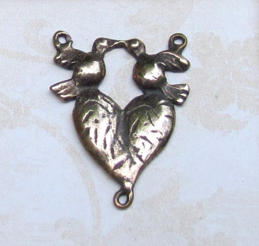 Center, Heart Two Doves
