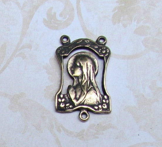 Center, Mary Framed with Roses