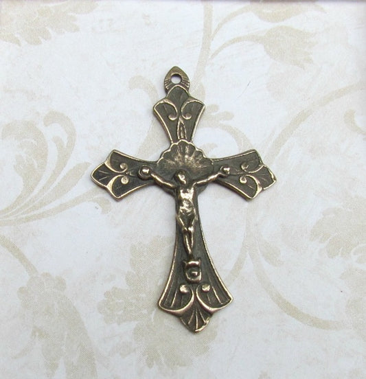 Crucifix, Radian Halo crucifix -443
