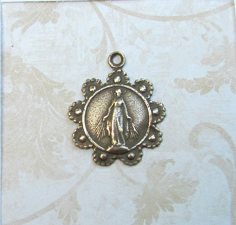 Medals, Mary Daisy Wreath
