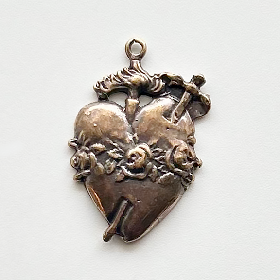 Medals, Pierced Heart w/roses