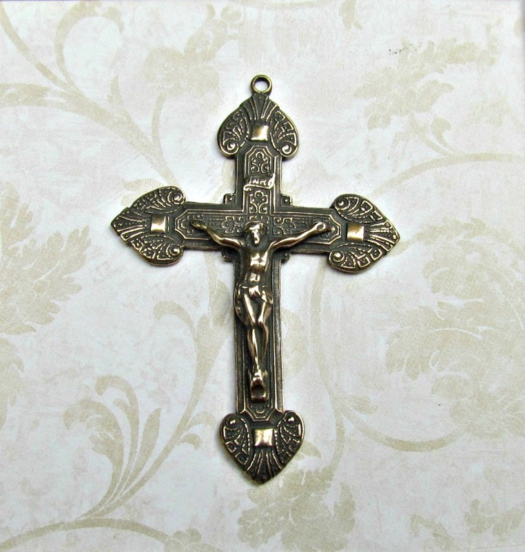 Crucifix, Old Elegant