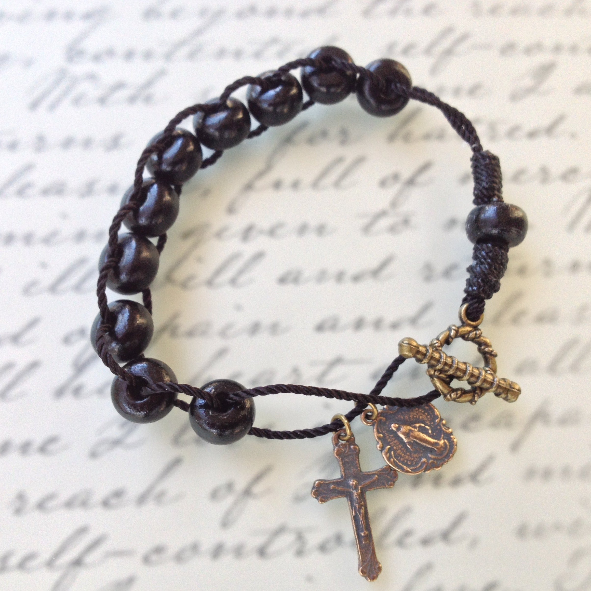 How To Make A Cord Rosary Bracelet at Ethan Fuhrman blog